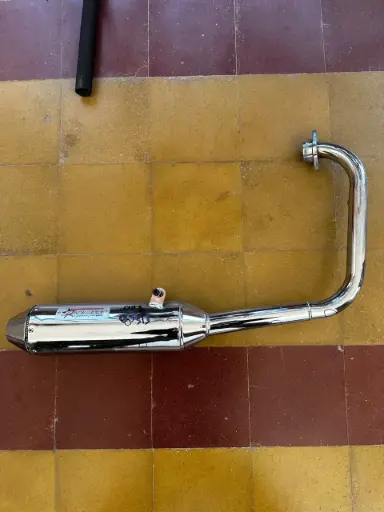 [OUT8] BAJAJ ROUSER RS 200 (NS 200 FI) OUTLET